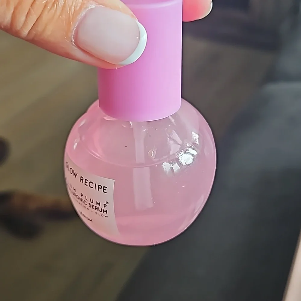 Glow Recipe - Picture 2 of 5